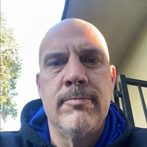 Meet your Posher, Dion